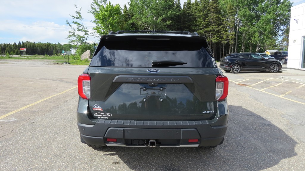 ford Explorer 2023 - 5