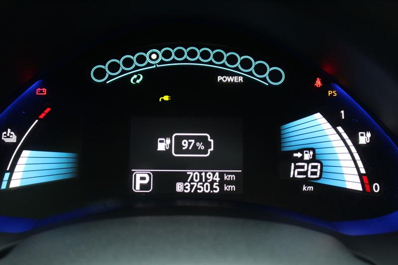 nissan LEAF 2016 - 13