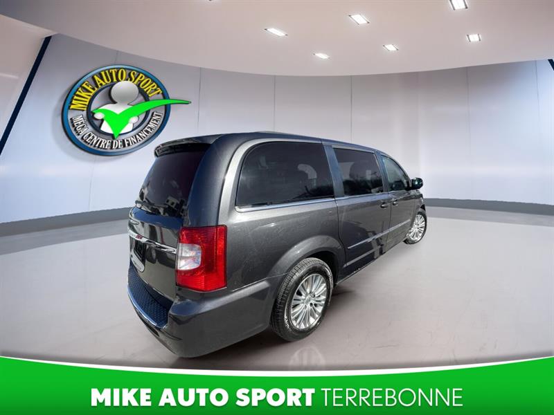 chrysler Town & Country 2016 - 4