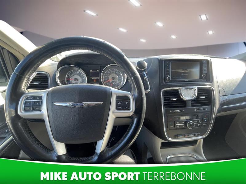 chrysler Town & Country 2016 - 9