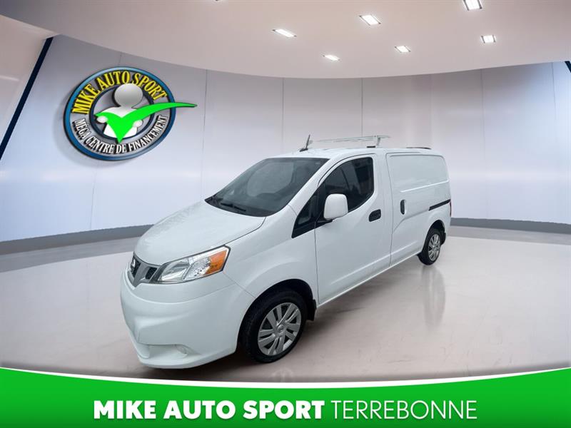 nissan NV200 2021