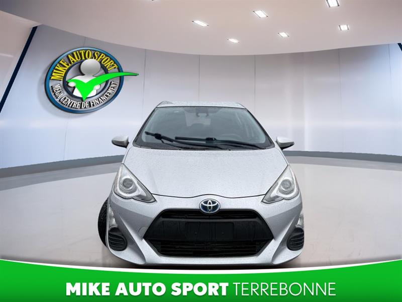 toyota Prius c 2017 - 7