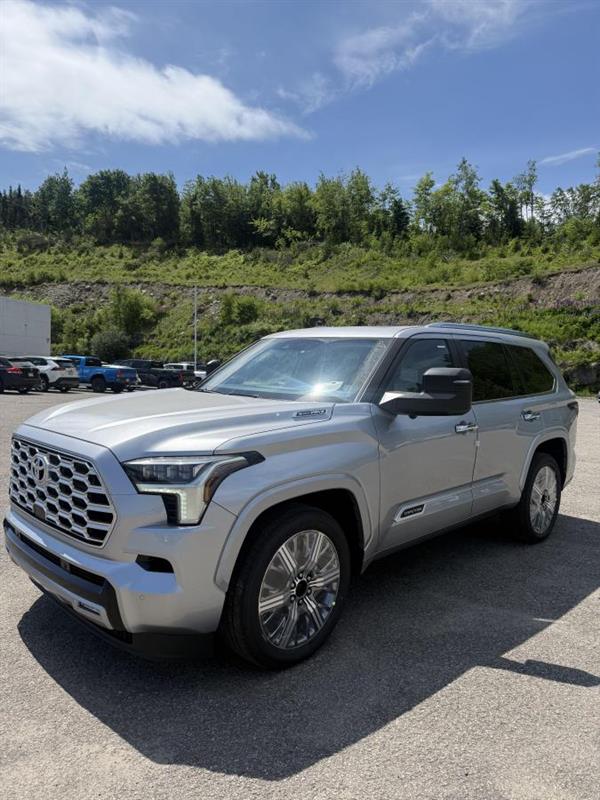 toyota Sequoia 2026 - 3