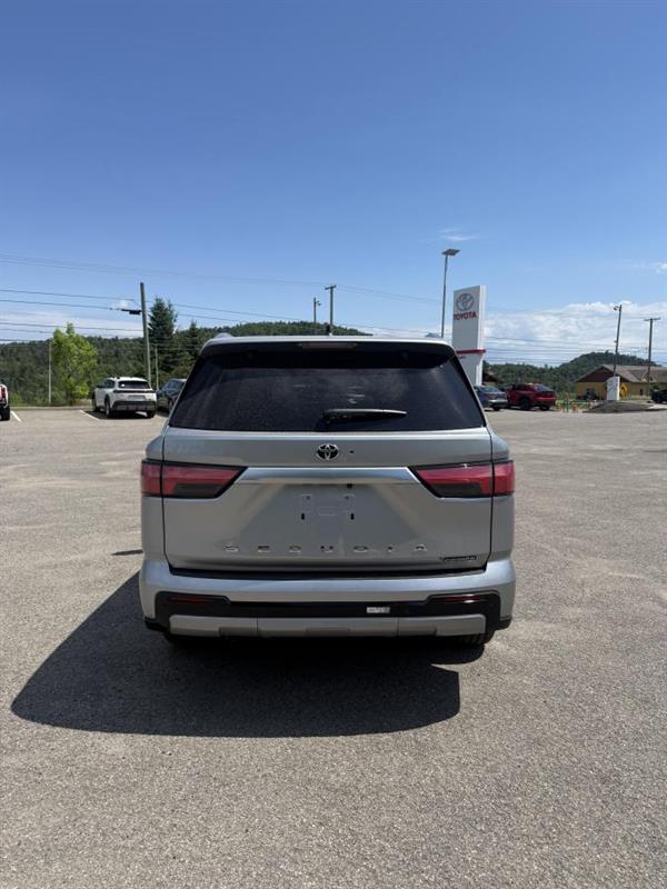 toyota Sequoia 2026 - 7