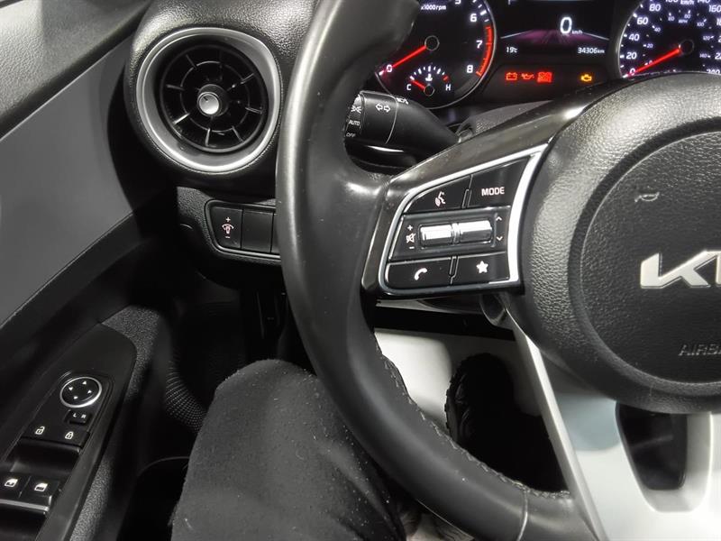 kia Forte 2022 - 4