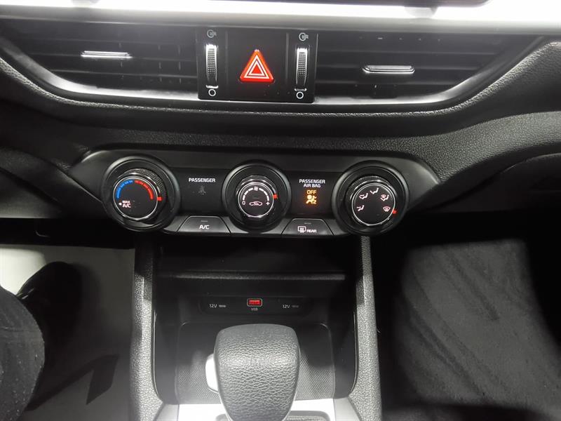 kia Forte 2022 - 5