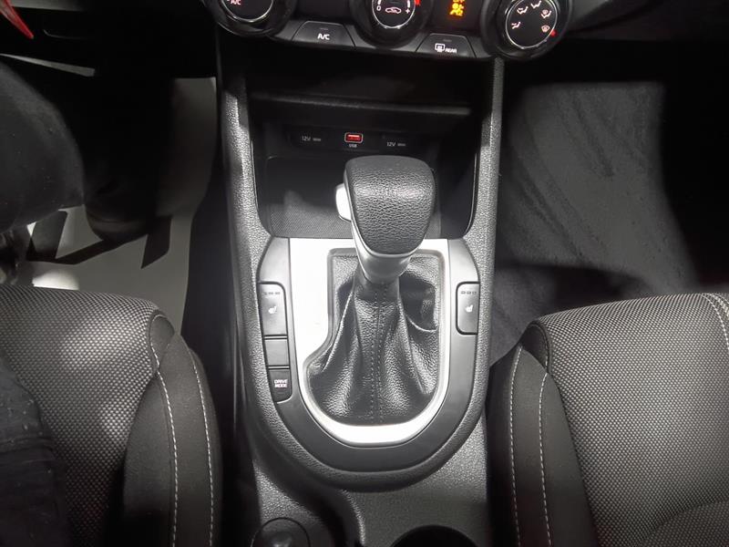 kia Forte 2022 - 14