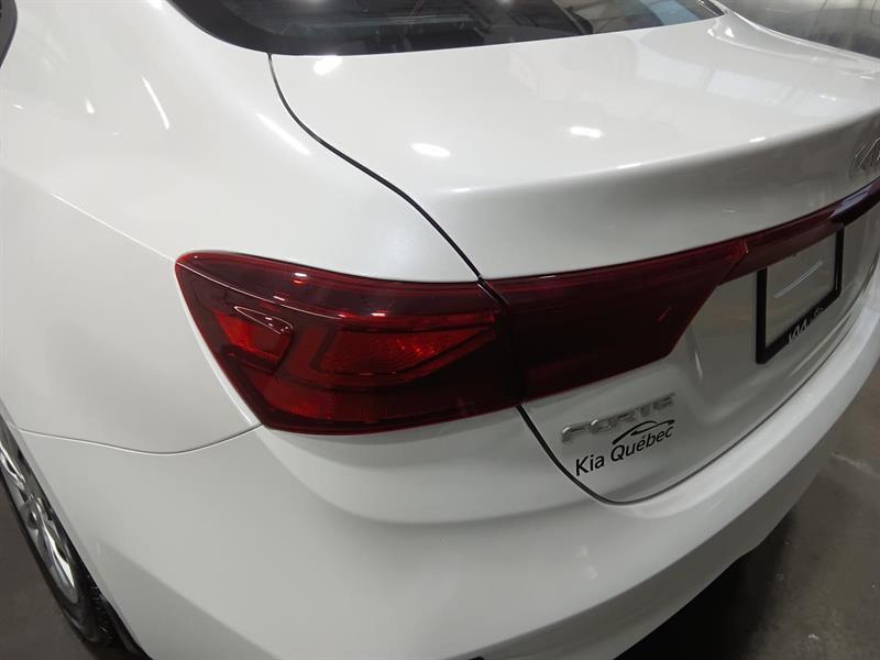kia Forte 2022 - 20