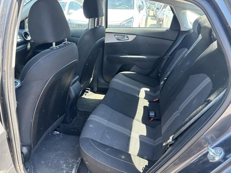 kia Forte 2023 - 10