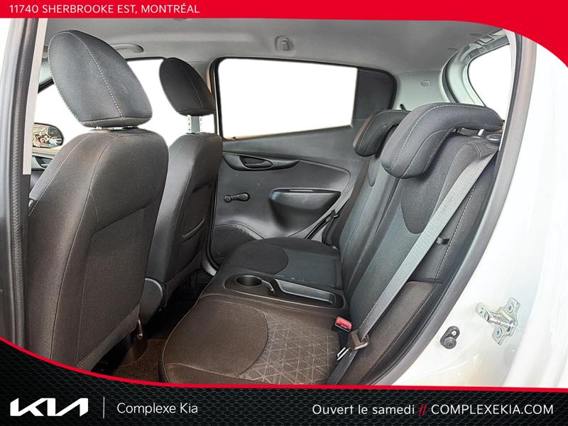 chevrolet Spark 2022 - 21