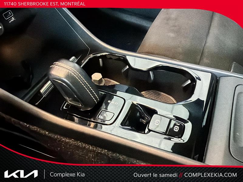 volvo XC40 2021 - 17