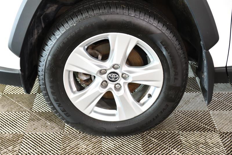 toyota RAV4 2019 - 10