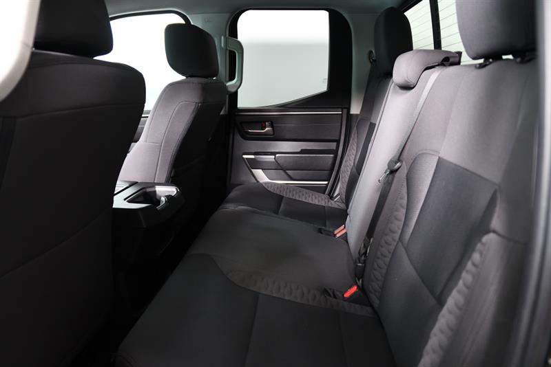 toyota Tundra 2022 - 16