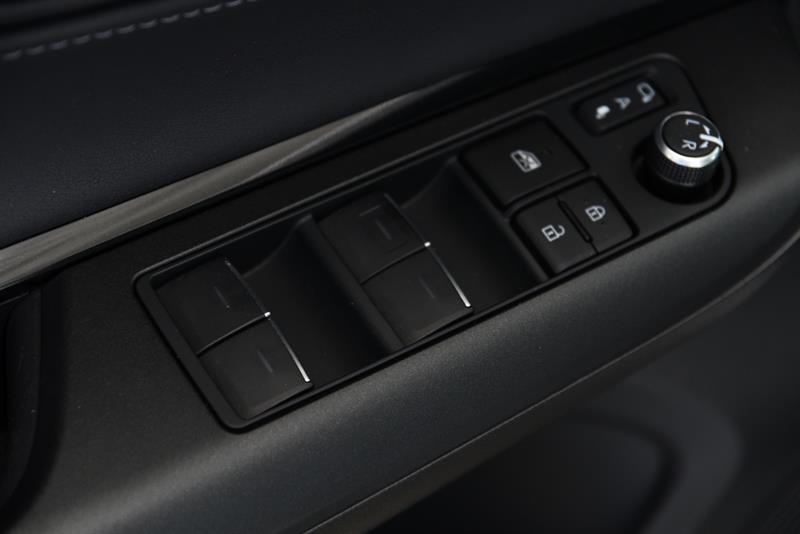 toyota Venza 2024 - 13