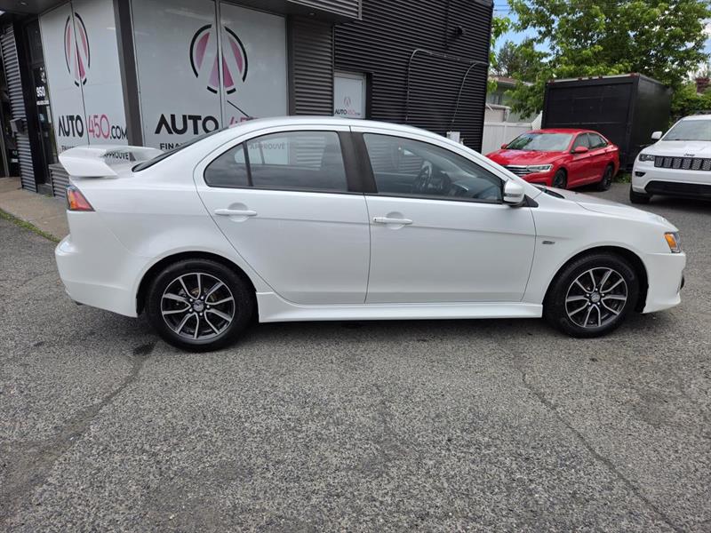 mitsubishi Lancer 2017 - 9