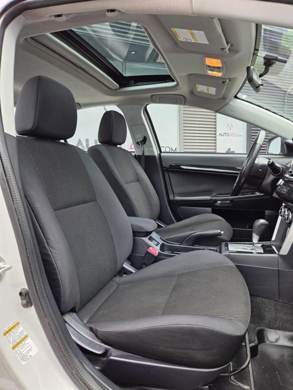 mitsubishi Lancer 2017 - 11
