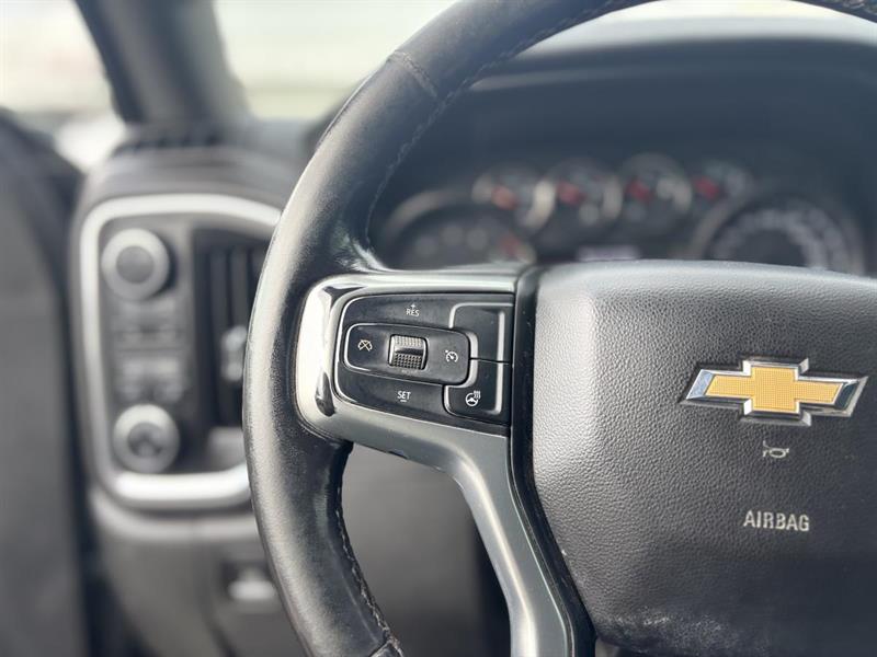 chevrolet Silverado 2500 HD 2022 - 13