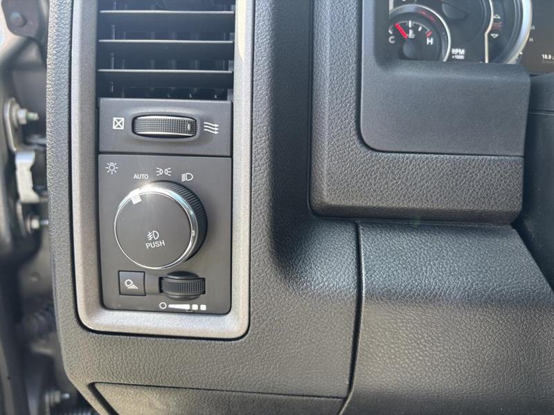 ram 1500 Classic 2021 - 13