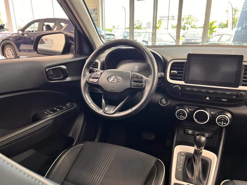 hyundai Venue 2023 - 14