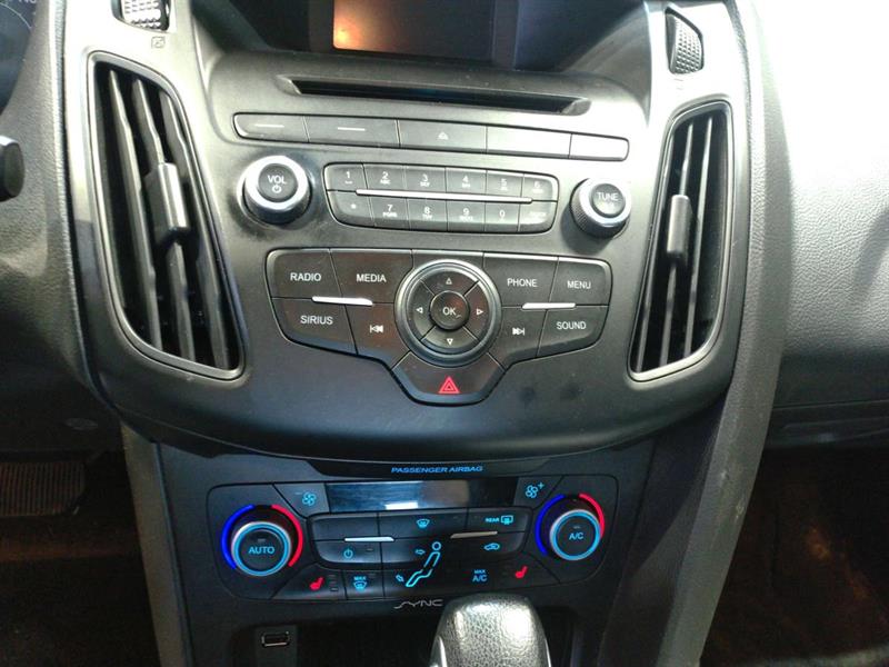 ford Focus 2017 - 12