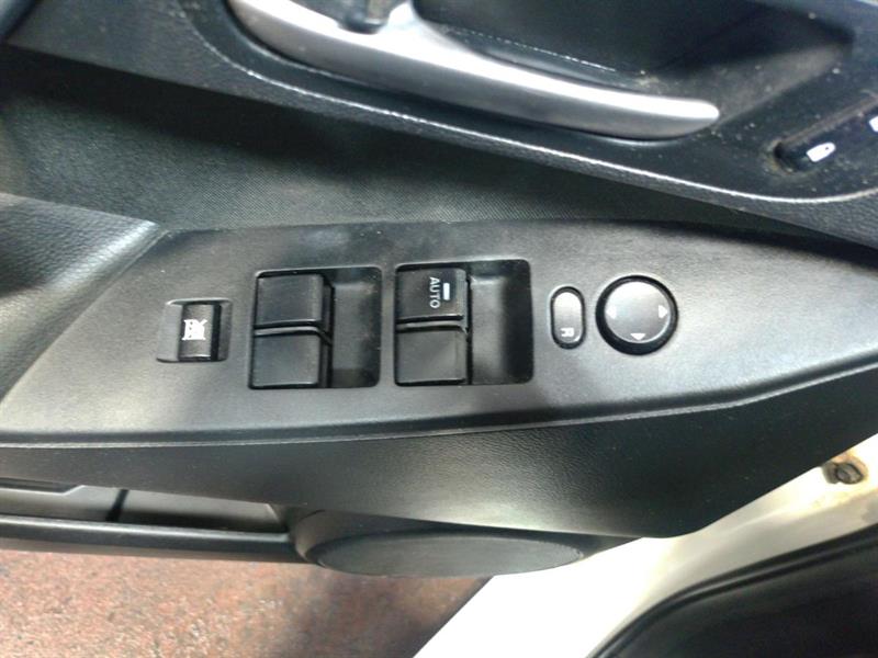 mazda Mazda3 2012 - 10