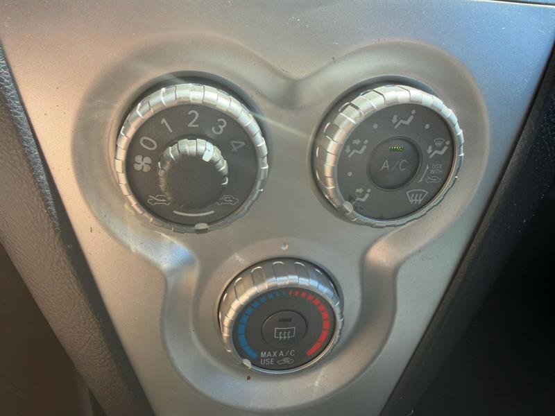 toyota Yaris 2007 - 17