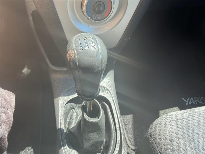 toyota Yaris 2007 - 18