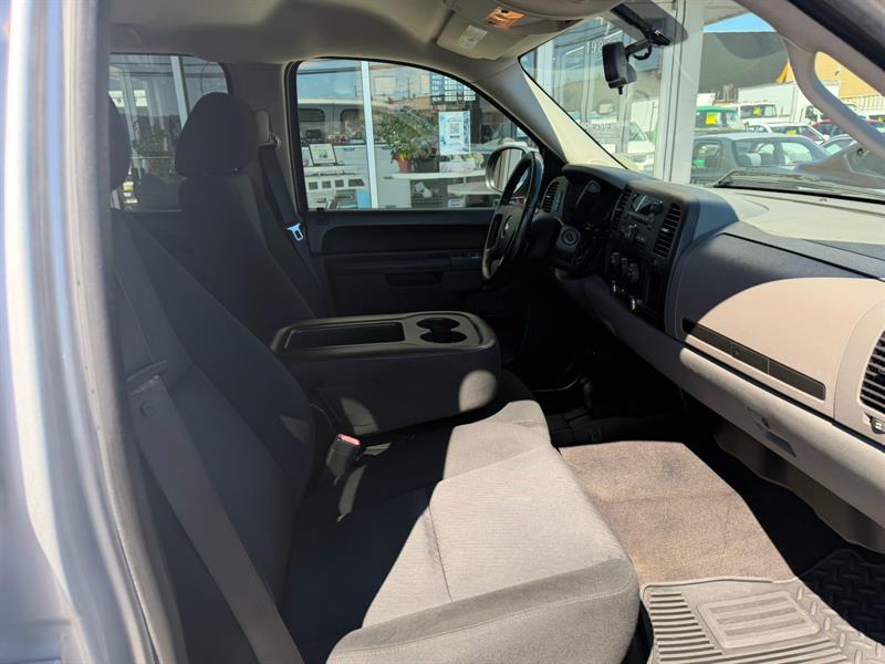 chevrolet Silverado 1500 2012 - 11