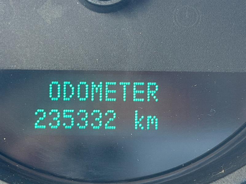chevrolet Silverado 1500 2012 - 21
