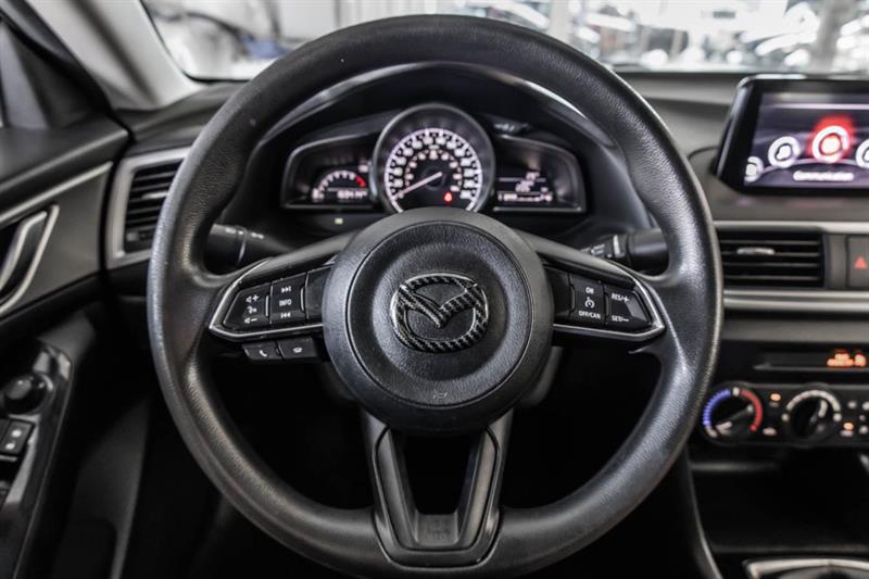 mazda Mazda3 2018 - 14