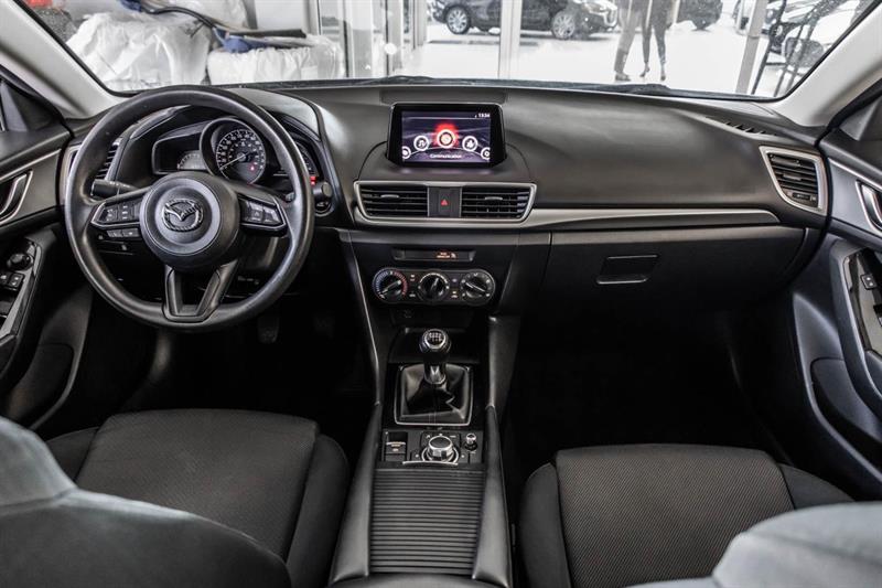 mazda Mazda3 2018 - 26