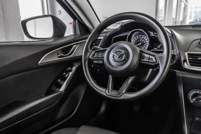 mazda Mazda3 2018 - 27
