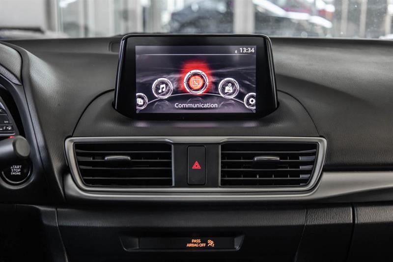 mazda Mazda3 2018 - 28