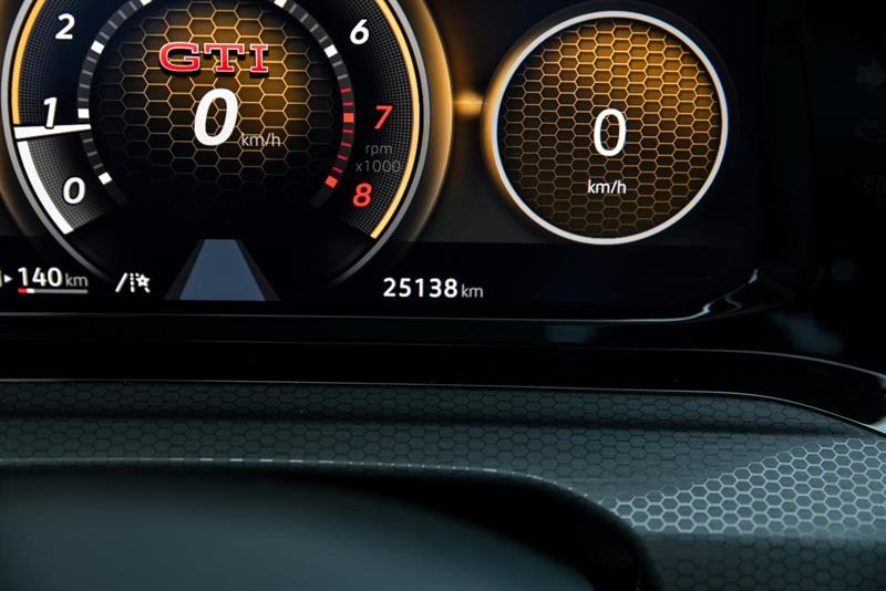 volkswagen Golf GTI 2024 - 15