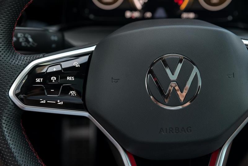 volkswagen Golf GTI 2024 - 17