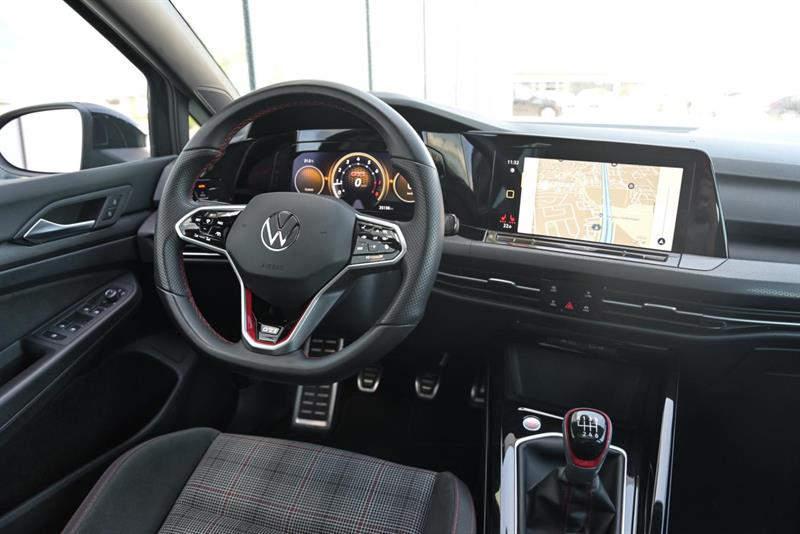 volkswagen Golf GTI 2024 - 28