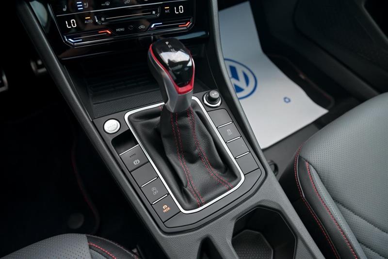 volkswagen Jetta GLI 2025 - 21