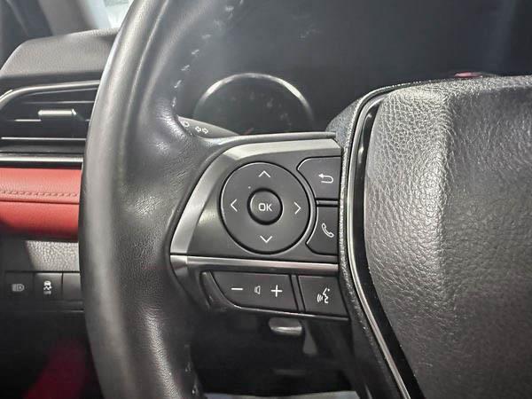 toyota Camry 2019 - 16