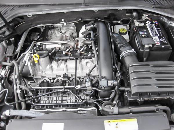 volkswagen Golf 2020 - 23
