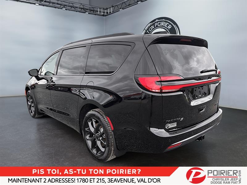 chrysler Pacifica 2027 - 9