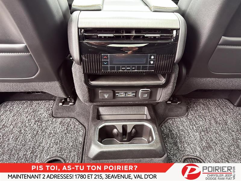 jeep Grand Wagoneer L 2026 - 19