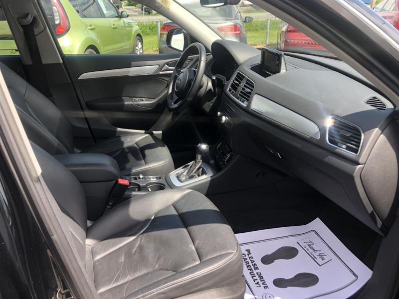 audi Q3 2017 - 12