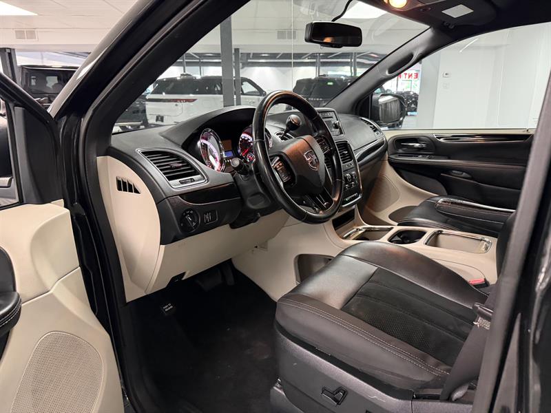 dodge Grand Caravan 2016 - 12