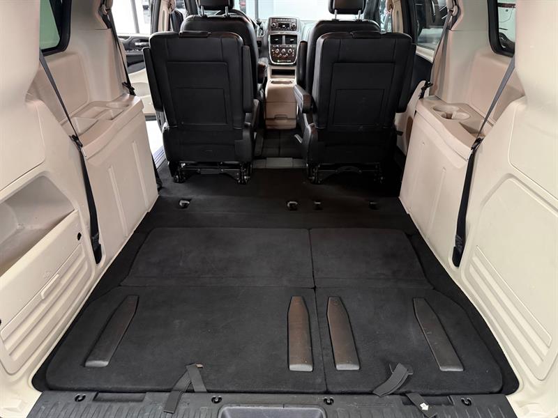 dodge Grand Caravan 2016 - 13