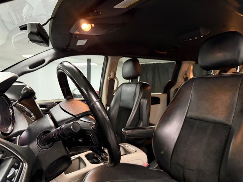dodge Grand Caravan 2016 - 15