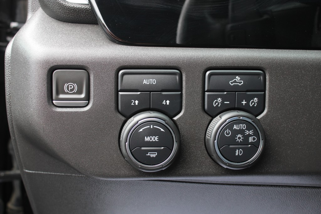 chevrolet Silverado 1500 2023 - 29