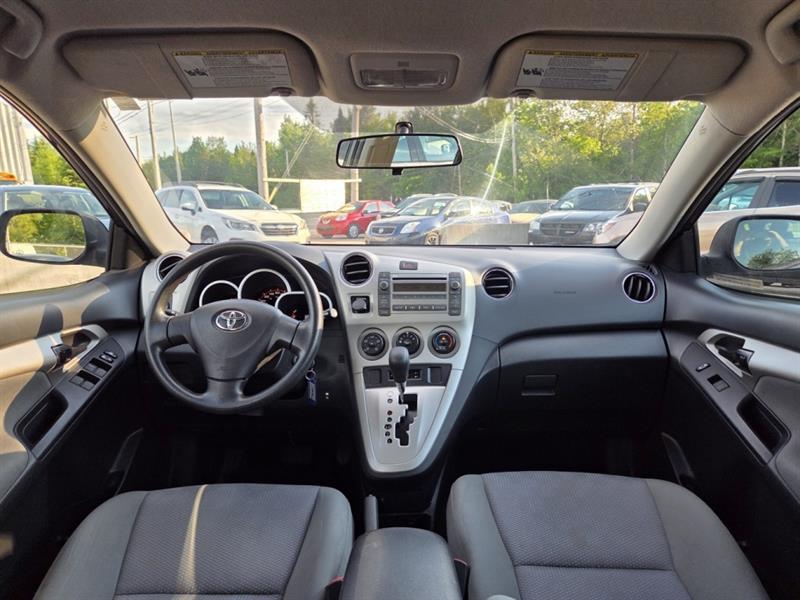 toyota Matrix 2010 - 26