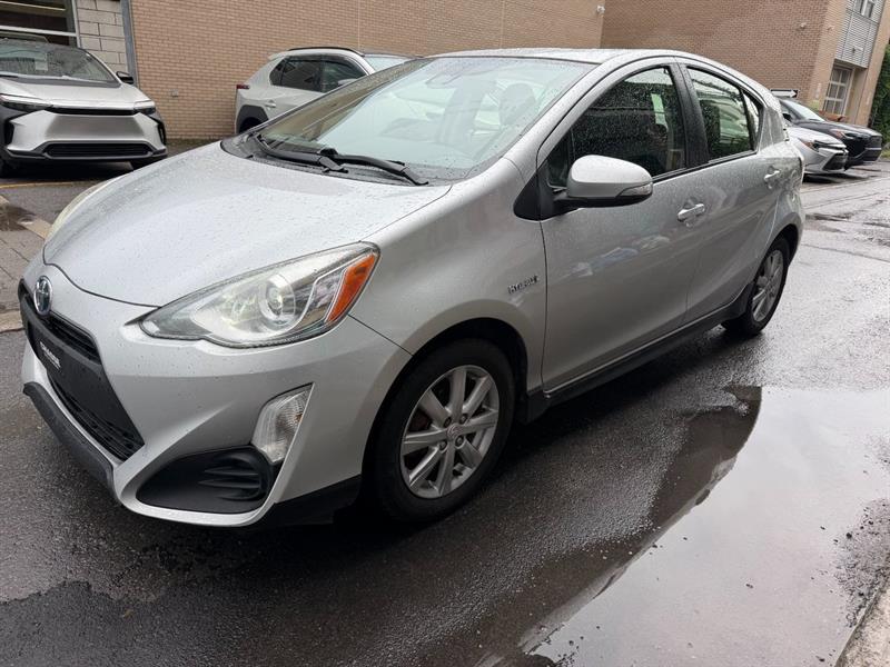 toyota Prius c 2017