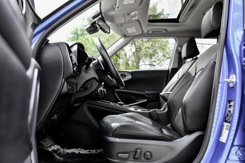 kia Soul EV 2023 - 13