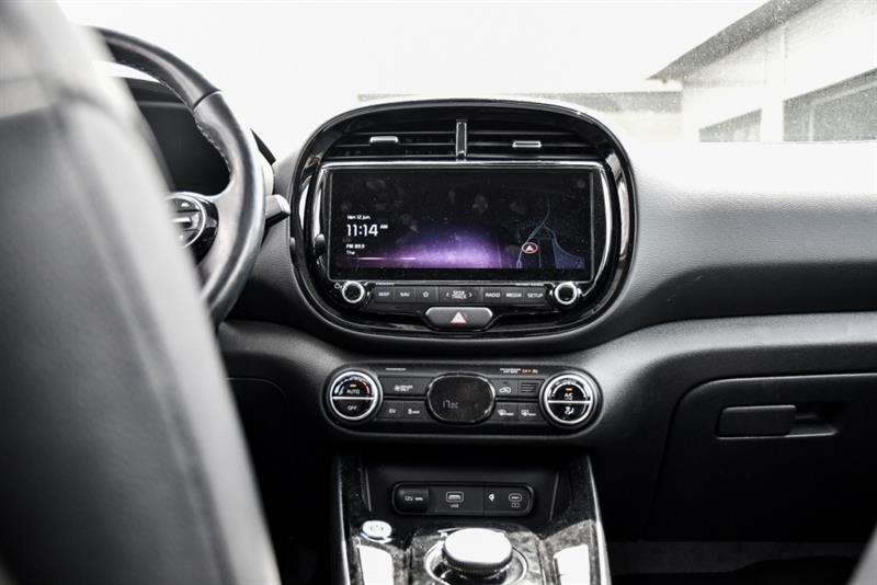 kia Soul EV 2023 - 19